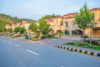 Bahria Golf City – Luxury Living on Murree Expressway Near Islamabad